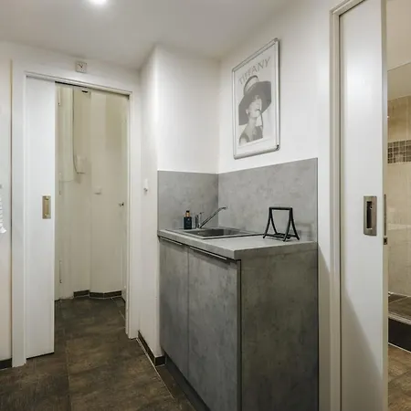 Cozy & Comfortable Walking Anywhere Want Sen 아파트 프라하