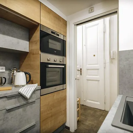 Apartament Cozy & Comfortable Walking Anywhere Want Sen