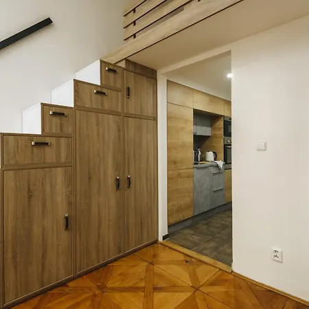 Cozy & Comfortable Walking Anywhere Want Sen Apartament