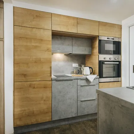 Cozy & Comfortable Walking Anywhere Want Sen * Prag