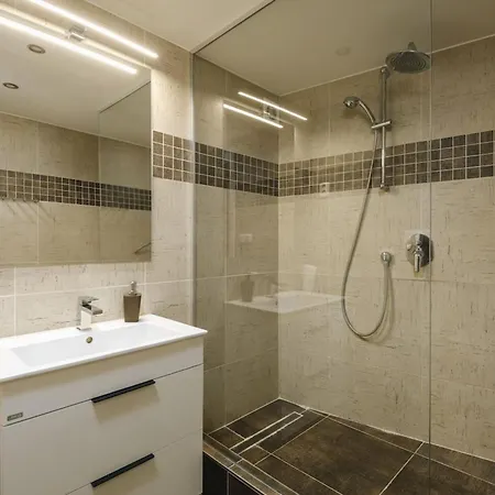 Cozy & Comfortable Walking Anywhere Want Sen Appartement